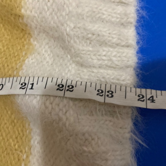 Rip Curl Women’s Striped Sweater W/Ballon Sleeves - Picture 3 of 8